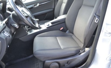 Mercedes Klasa C W204 Limuzyna 1.8 180 K 156KM 2008 Mercedes-Benz Klasa C Bezwypadkowe - Niski przebieg - Super Stan - Gotowe, zdjęcie 6