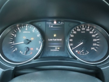 Nissan Qashqai II Crossover 1.2 DIG-T 115KM 2014 Nissan Qashqai 1.2 DIG-T, Salon Polska, Skóra, zdjęcie 6