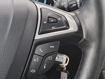 Ford Mondeo V Sedan 2.0 TDCi 150KM 2017 Ford Mondeo 2.0 TDCi 150KM Trend MK5 Podgrzewana szyba Salon PL 2.0, zdjęcie 12