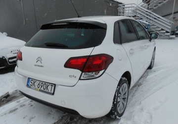Citroen C4 II Hatchback 5d Facelifting 1.6 BlueHDi 100KM 2017 Citroen C4 Citroen C4 II 1.6 diesel 99 KM 1.6 Diesel 99KM, zdjęcie 3