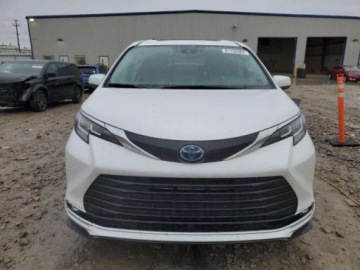 Toyota Sienna III 2023 Toyota Sienna 2023 Toyota Sienna XLE 2.5 Hybryda 245KM, zdjęcie 5