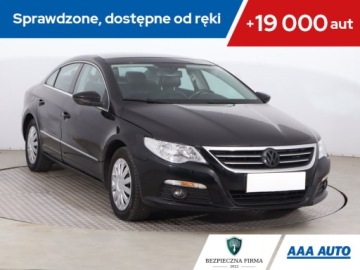 Volkswagen Passat CC 2.0 TDI-CR DPF 140KM 2009 VW Passat CC 2.0 TDI, Klima, Klimatronic