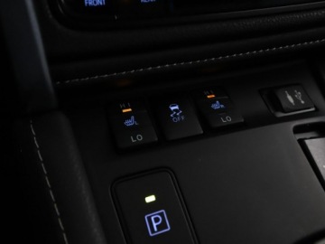 Toyota Auris II Touring Sports Facelifting 1.8 Hybrid 136KM 2016 Toyota Auris HEV full LED półskóra kamera i, zdjęcie 26