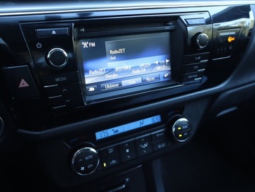 Toyota Corolla XI Sedan 1.6 Valvematic 132KM 2015 Toyota Corolla 1.6 Valvematic, Salon Polska, zdjęcie 11