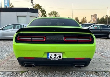 Dodge Challenger III 2015 Dodge Challenger Dodge Challenger 6.4 SRT Scat Pack SHAKER alpine alcantar, zdjęcie 4
