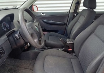 Skoda Fabia I 2005 Skoda Fabia Kupiony w Polsce - ubezpieczony - benzyna - 5 drzwi 1.2 Benzyna, zdjęcie 16