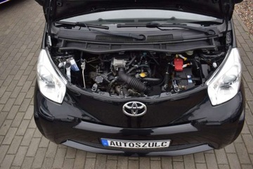 Toyota iQ 1.0 VVT-i 68KM 2009 Toyota iQ 1.0 Benzyna, Maly AUTOMAT, Sprowadzo..., zdjęcie 13