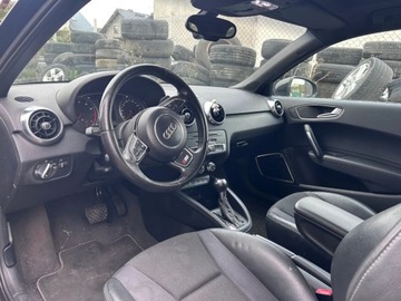 Audi A1 I Hatchback 3d 1.4 TFSI 122KM 2011 Audi A1 3-drzwiowe S line Sportback S tronic 1.4 Benzyna 122KM, zdjęcie 7