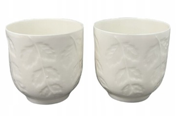 Zestaw porcelanowych kubków