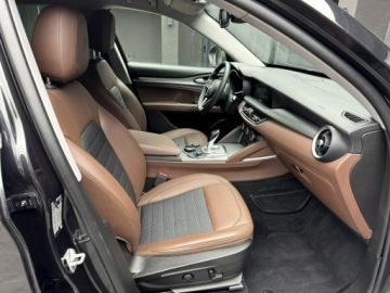 Alfa Romeo Stelvio SUV 2.0 Turbo 200KM 2018 Alfa Romeo Stelvio 2.0 Turbo Super Q4 Kamera Xenon, zdjęcie 28