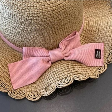 КОМПЛЕКТ из сумочки и шапки для девочки 52 см, соломенный BOW, CZ37