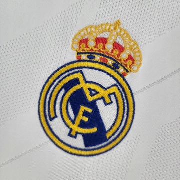 ДОМАШНЯЯ ФУТБОЛКА RETRO MADRID 2017/18,