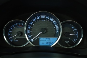 Toyota Corolla XI Sedan 1.6 Valvematic 132KM 2016 Toyota Corolla 1.6 Valvematic, Salon Polska, zdjęcie 7