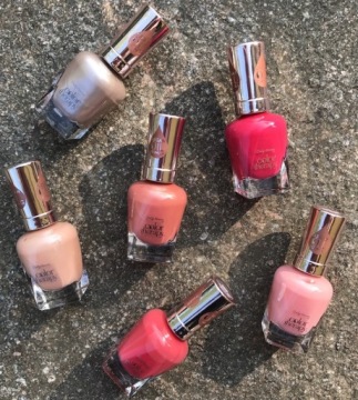 Лак для ногтей Sally Hansen Color Therapy Pampered 290