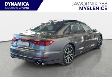 Audi A8 D5 S8 4.0 TFSI 571KM 2021 Audi S8 L 4.0TFSI V8 biturbo 571KM tiptronic Quattro 2021 r. 4.0 Benzyna, zdjęcie 7
