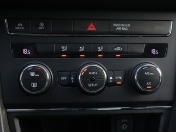 Seat Leon III SC 1.4 TSI 125KM 2015 Seat Leon 1.4 TSI, Salon Polska, Serwis ASO, zdjęcie 17