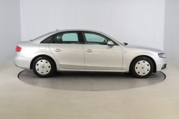 Audi A4 B8 Limousine 2.0 TFSi 211KM 2010 Audi A4 2.0 TFSI, Salon Polska, Serwis ASO, 4X4, zdjęcie 5