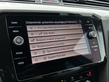 Volkswagen Passat B8 Variant Facelifting 2.0 TDI SCR 150KM 2023 Volkswagen Passat |Podgrzewana Kierownica| Masaż|, zdjęcie 33