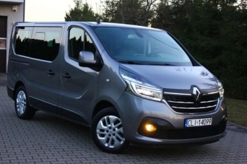 Renault Trafic III 2020 Renault Trafic 2.0 DCI 145KM 8 Osobowy SkoryNaviKamera Cofania,AlusLampa l