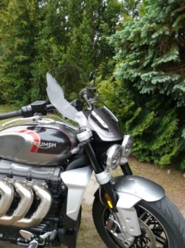 Обтекатель ветрового стекла мотоцикла TRIUMPH ROCKET 3 GT