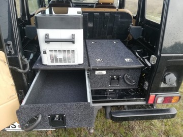 Конструкция багажника Mercedes G