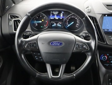 Ford Kuga II SUV Facelifting 2.0 TDCi 180KM 2017 Ford Kuga 2.0 TDCi, Salon Polska, 177 KM, 4X4, zdjęcie 14