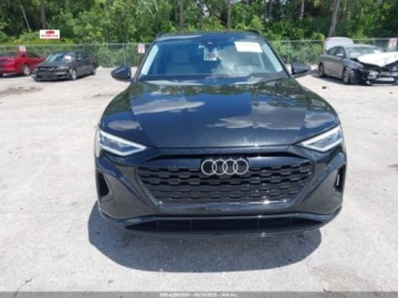 Audi Q8 2024 Audi Q8 e-tron AUDI Q8 E-TRON PREMIUM PLUS QUATTRO, 2024 Elektryczny 1KM, zdjęcie 2