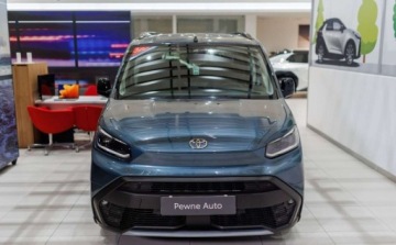 Toyota 2024 Toyota Proace City City Verso Long 1.5 D-4D Family aut 1.5 Diesel 130KM