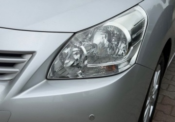 Toyota Verso Minivan 1.8 Valvematic 147KM 2010 Toyota Verso 1,8 147KM Automat Panorama Climatronic ASO Dla wymagajacych, zdjęcie 9