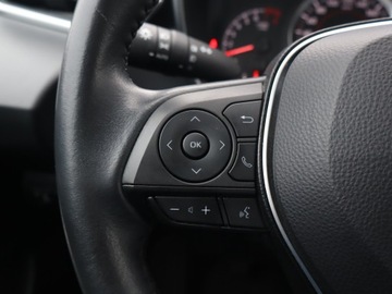 Toyota Corolla XII Sedan 1.5 VVT-i 125KM 2022 Toyota Corolla 1.5 VVT-i, Salon Polska, zdjęcie 18