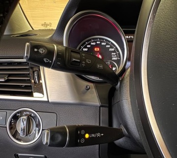 Mercedes GLE W166/C292 SUV 2.1 250d 204KM 2018 Mercedes-Benz GLE Salon Polska R Cars Warszawa 2.1 Diesel 204KM, zdjęcie 11