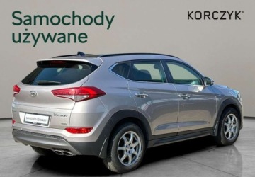 Hyundai Tucson III SUV 1.6 T-GDI 177KM 2015 Hyundai Tucson Tour De Pologne 4WD DCT Tour De Pologne 4WD DCT 1.6 Benzyna, zdjęcie 23