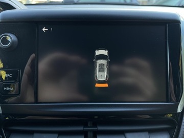 Peugeot 2008 I SUV Facelifting 1.2 PureTech 82KM 2018 Peugeot 2008 ! Nawigacja ! Tempomat ! Klimatyzacja, zdjęcie 19