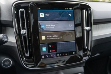 Volvo XC40 Crossover Facelifting 2.0 B4 197KM 2024 Volvo XC 40 B4 197 KM Ultra Dark Mild Hybrid, zdjęcie 25