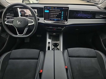 Volkswagen Passat B8 Variant Facelifting 2.0 TDI SCR 150KM 2024 Volkswagen Passat DSG, Salon PL, Gwarancja, VAT 23 2.0 Diesel 150KM, zdjęcie 9