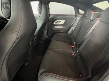 Mercedes CLA C118/X118 2026 MERCEDES-BENZ CLA 200 AMG Line Sedan 1.5 (163KM) 2026, zdjęcie 14