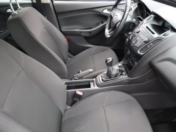 Ford Focus III Hatchback 5d facelifting 1.6 Ti-VCT 105KM 2015 Ford Focus 1.6 i, Salon Polska, Klima, Parktronic, zdjęcie 8