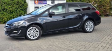 Opel Astra J Sports Tourer Facelifting 1.4 Turbo ECOTEC 140KM 2013 Opel Astra 1,4 TURBO 140KM Led Super Stan Oplaty 1.4 Benzyna 140KM, zdjęcie 6