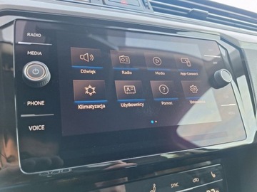 Volkswagen Passat B8 Variant Facelifting 2.0 TDI SCR 150KM 2022 Volkswagen Passat SalonPL serwis ASO 2.0TDI 150KM MatrixLED pakiety AppCon, zdjęcie 20