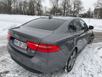 Jaguar XE Sedan 2.0 i4 180KM 2018 Jaguar XE Jaguar XE 2.0 D R-Sport 2.0 Diesel 180KM, zdjęcie 23