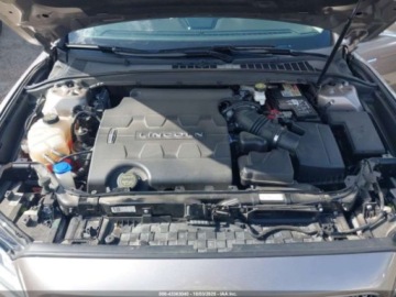 Lincoln Continental IX 2019 Lincoln Continental Select 2019 3.7l 3.7 Benzyna 305KM, zdjęcie 8