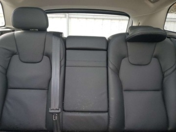 Volvo XC60 II 2021 Volvo XC 60 T5 Momentum 2021 2.0 Benzyna 250KM, zdjęcie 10