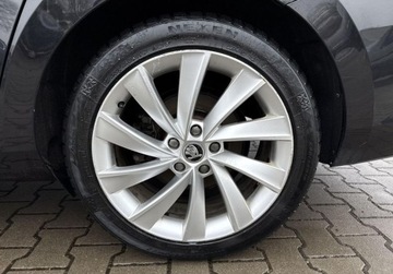 Skoda Superb III Liftback 2.0 TDI 190KM 2018 Skoda Superb Sportline, 4x4, ACC, DCC, Smart Link, Hak, Kamera, FV23 2.0, zdjęcie 34