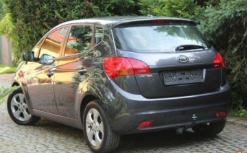 Kia Venga Mikrovan 1.4 DOHC CVVT 90KM 2012 Kia Venga Kia Venga Benzyna Zadbany Egzemplarz 1.4 Benzyna 90KM, zdjęcie 3