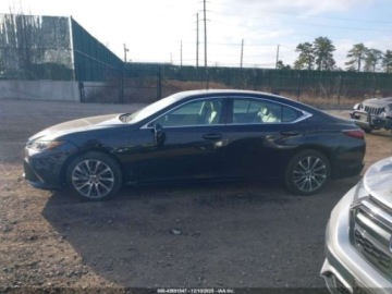 Lexus ES VII (XV70) 2020 Lexus ES 350 2020 3.5 Benzyna 302KM, zdjęcie 2