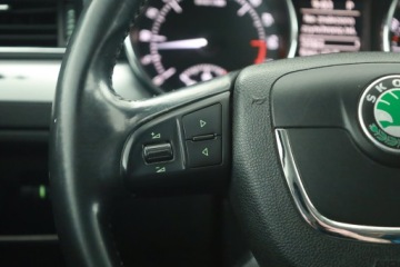 Skoda Superb II Kombi 2.0 TDI CR DPF 170KM 2013 Skoda Superb 2.0 TDI, Salon Polska, 167 KM, DSG, zdjęcie 16