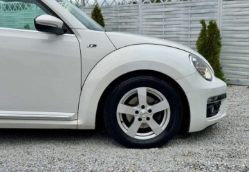 Volkswagen Beetle Hatchback 3d 2.0 TDI 140KM 2014 Volkswagen Beetle Volkswagen Beetle 2.0 TDI 2.0 Diesel 140KM, zdjęcie 32