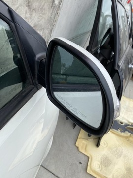 SSANGYONG KORANDO III ZRCÁTKO PRAVÉ