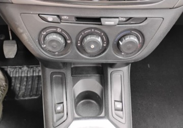 Peugeot 301 Sedan Facelifting 1.6 VTi 115KM 2018 Peugeot 301 2018r. SALON POLSKA, 1.6 Benzyna. Uszkodzony lewy bok. Jezdzi., zdjęcie 15