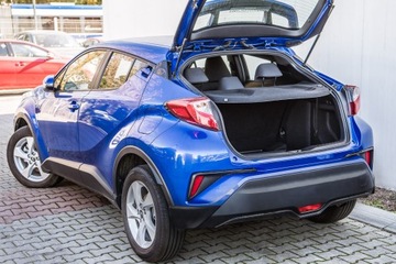 TOYOTA C-HR AX10 2016+ ПОЛКА БАГАЖНИКА 64330F4010C2